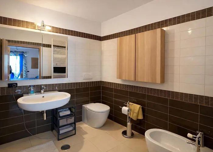 5 Min From The Station - Relax & Comfort - Apartman *