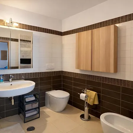 5 Min From The Station - Relax & Comfort - Apartment *